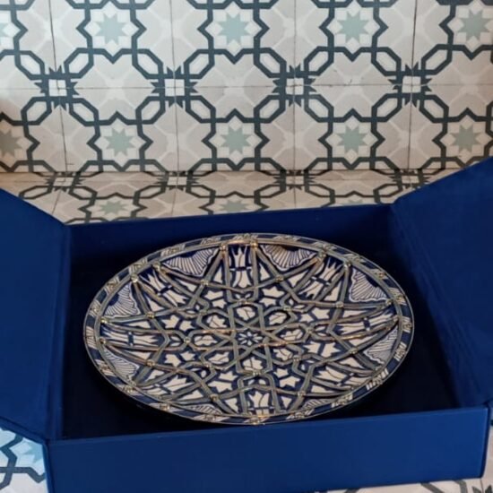 coffret assiette artisanale en poterie de luxe - artisanat du Maroc